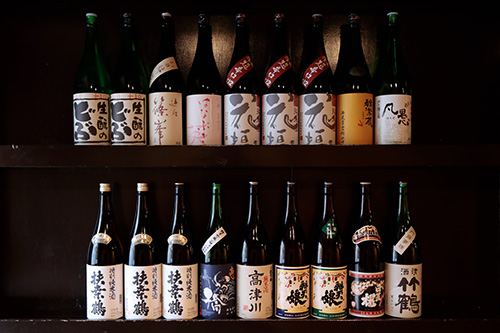 日本国内の日本酒を堪能！種類豊富にお取り揃え
